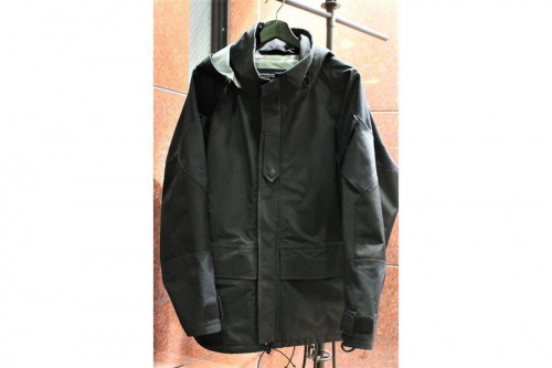 comme des garconsの京王線 買取