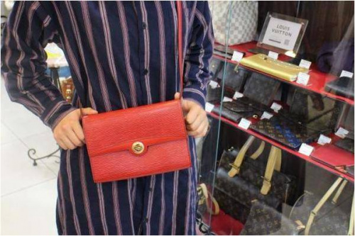 ブランドのヴィトン