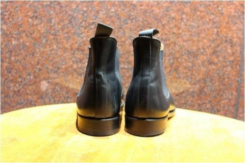 サイドゴアブーツの調布 仙川