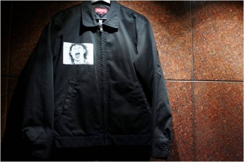 買取入荷のシュプリーム