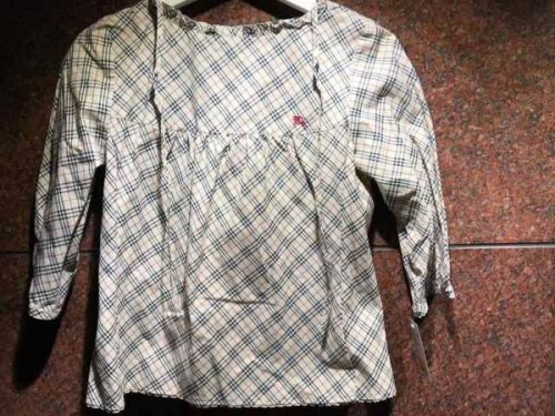 インポートブランドのバーバリー