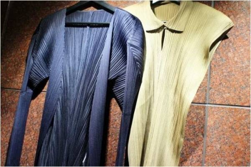 プリーツプリーズの仙川　買取