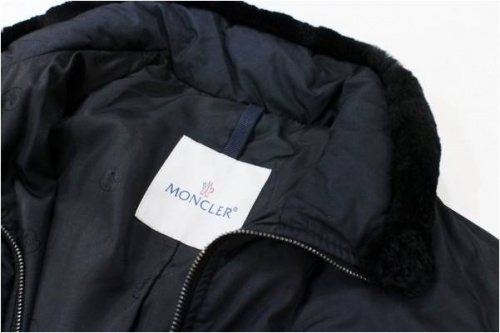 TATRASのMONCLER
