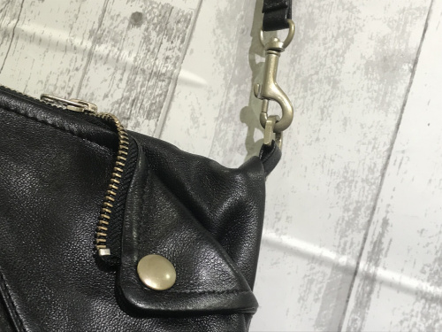 ライダースのバッグ