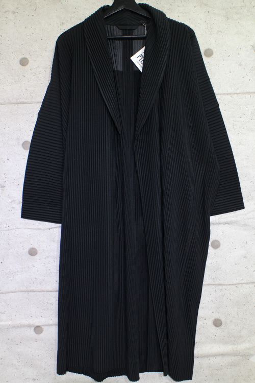 店舗からのお知らせのHOMME PLISSE ISSEY MIYAKE