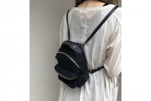 バックパックの仙川