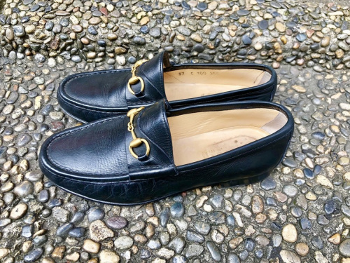 グッチのビットコインローファー