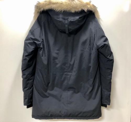 カナダグースのダウン