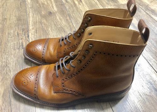 Crockett & Jones/クロケット＆ジョーンズより ウィングチップブーツ入荷。2019.11.23発行