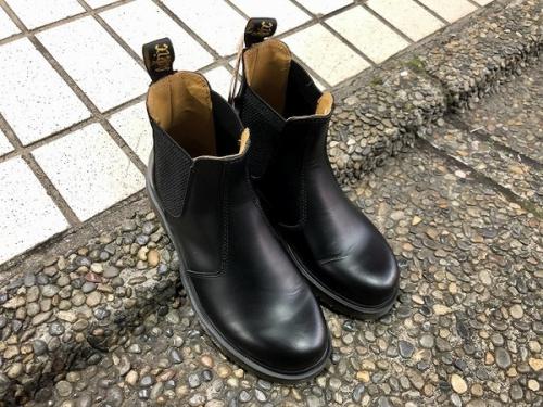 マーチンのアダムエロペ