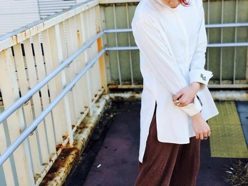 リグリームのシャツワンピース