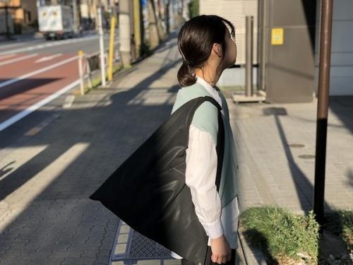 トライアングルバッグのレディース