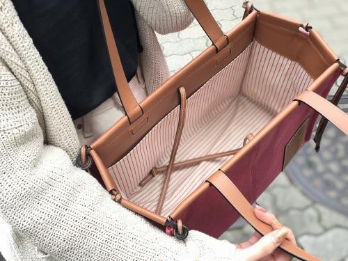 ロエベのクッショントート