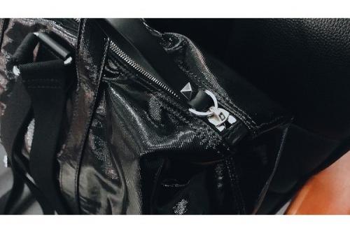 ヴァレンティノの2WAYバッグ