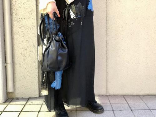 ロエベのアナグラム巾着バッグ