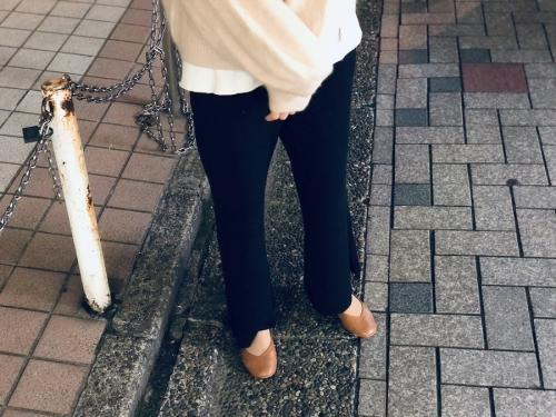 ニットパンツのレディース