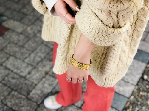 エルメスの七宝焼バングル