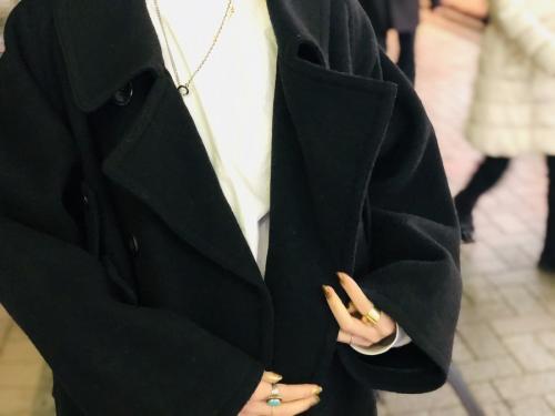 ヨウジヤマモトのメルトンウール切替デザインコート