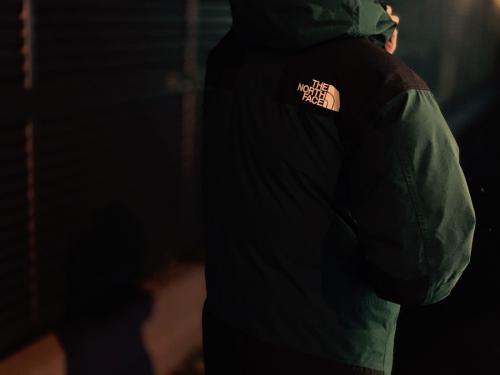 MOUNTAIN DOWN JACKETのメンズ