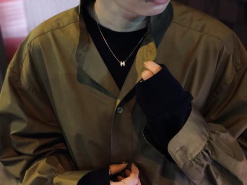 エルメスのポップHネックレス