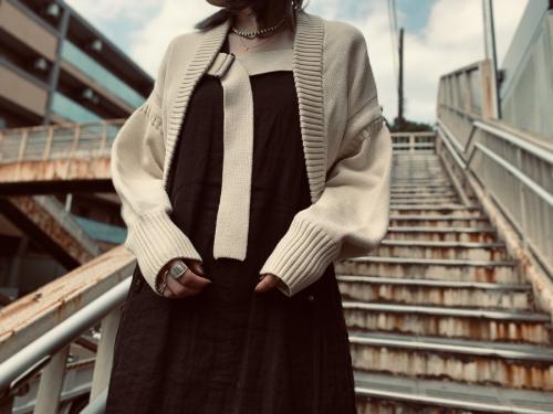 HYKE/ハイクよりGANSEY SWEATER BORERO/ガンジーセーターボレロのご