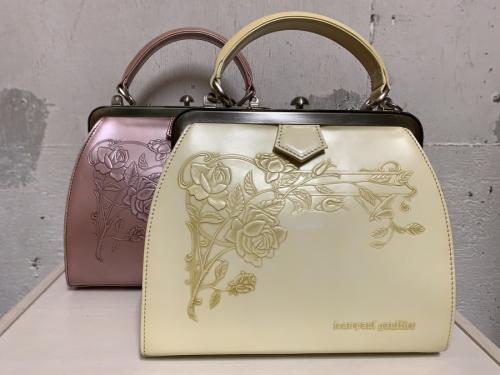 ジャンポールゴルチェのニューローズショルダーバッグ