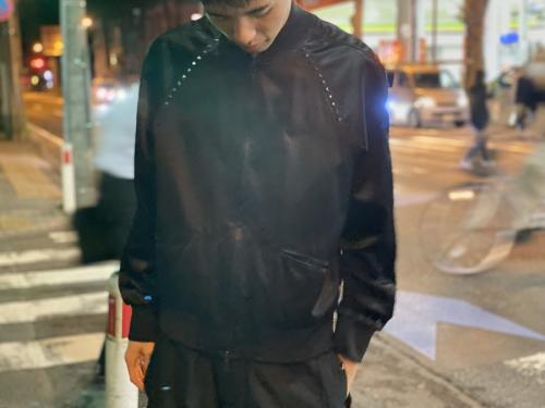 ロックスタッズサテンボンバージャケットのトレファクスタイル仙川店