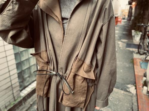 穴空トッパーコートのトレファクスタイル調布仙川店