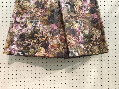 floral paper effect shorts/フローラル ペーパー エフェクト ショーツの22SS