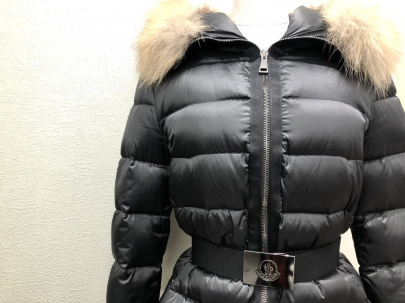 「インポートブランドのMONCLER 」