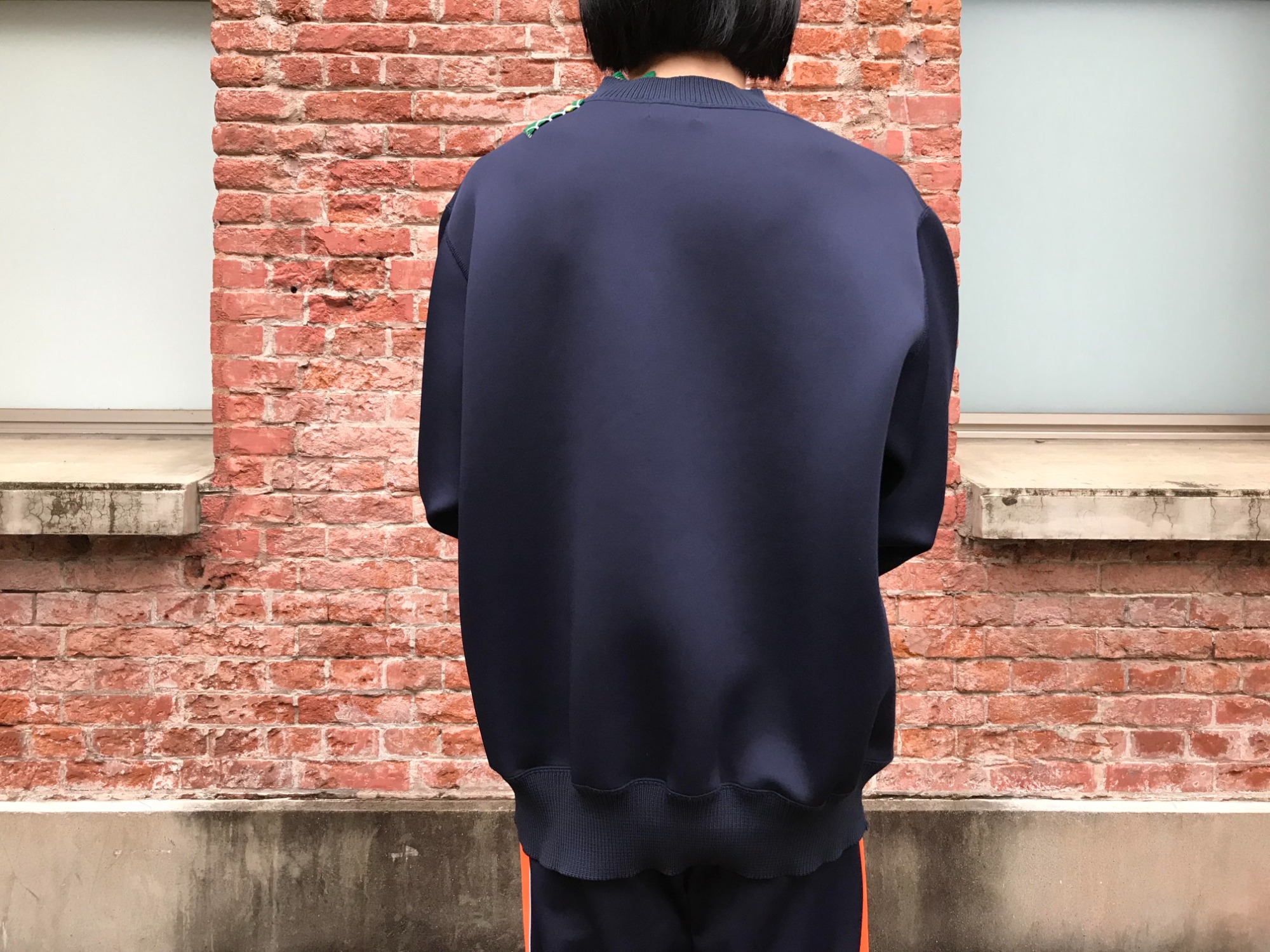 王道ドメスティックブランド【Kolor/カラー】より衿ドッキング