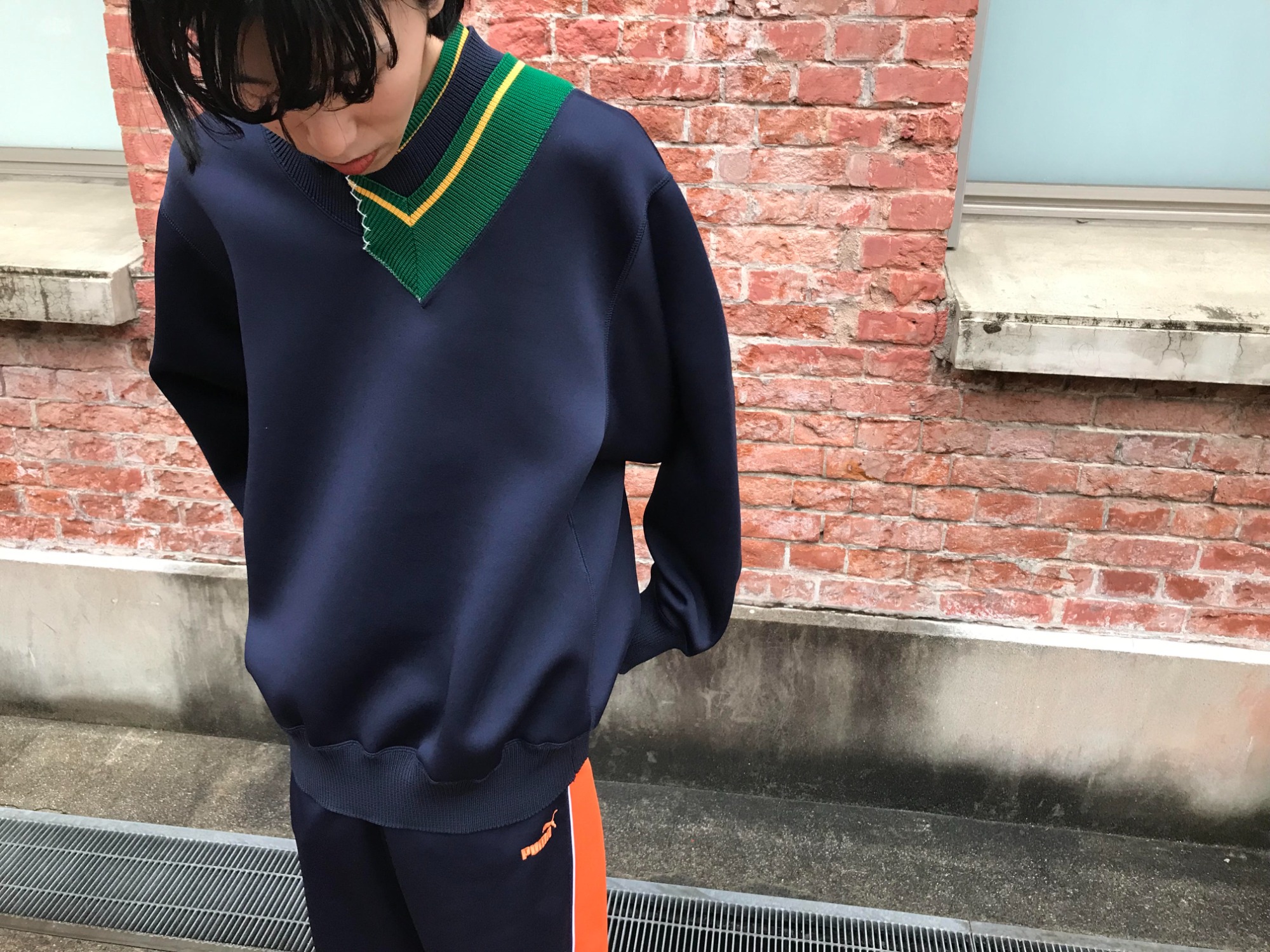 Kolor ドッキング スウェット　明日配送いたします！ 王道ドメスティックブランド【Kolor/カラー】より衿ドッキング