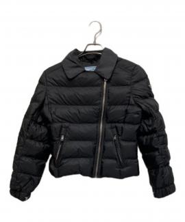 「インポートブランドのPRADA 」