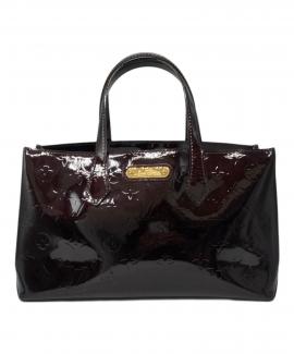 「ラグジュアリーブランドのLOUIS VUITTON 」