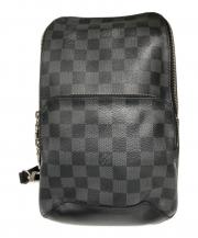 「ラグジュアリーブランドのLOUIS VUITTON 」