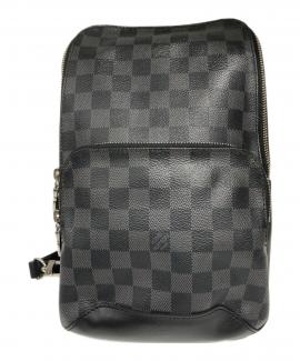 「ラグジュアリーブランドのLOUIS VUITTON 」