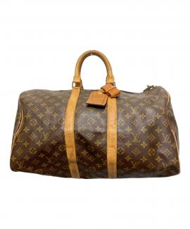 「ラグジュアリーブランドのLOUIS VUITTON 」