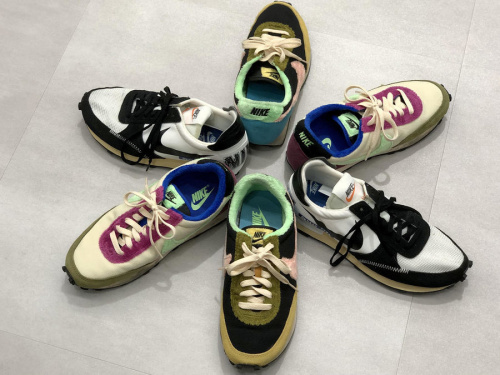 スニーカーのNIKE