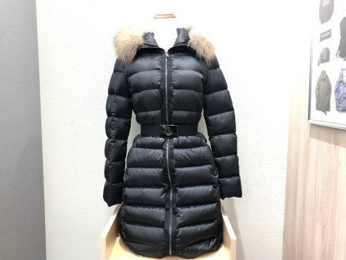 MONCLERのモンクレール