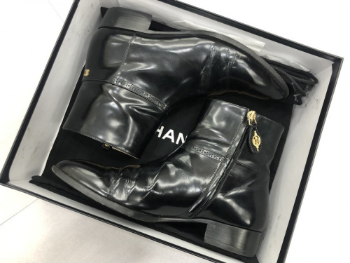 ラグジュアリーブランドのCHANEL