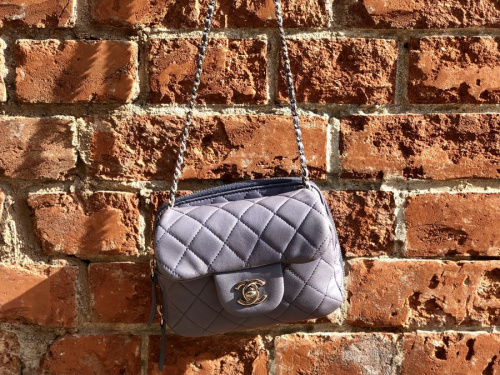 ラグジュアリーブランドのCHANEL