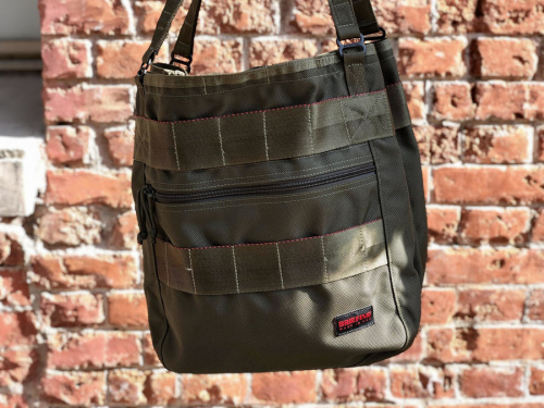 ブリーフィングのR3 TOTE