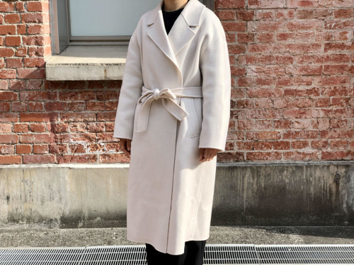 キャリアファッションの23区