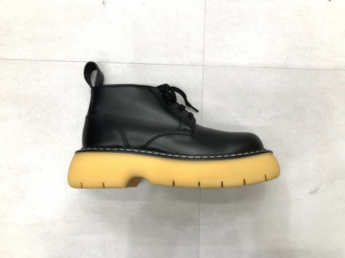 インポートブランドのBOTTEGA VENETA