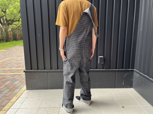 シュプリームのjacquard logos denim overalls