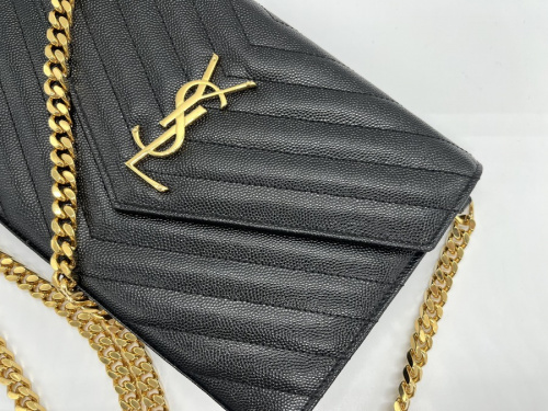 ショルダーバッグ