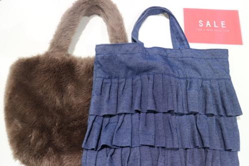 SALEのバッグ