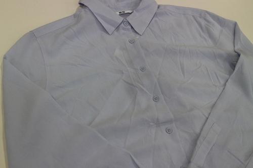 ブラウスの古着