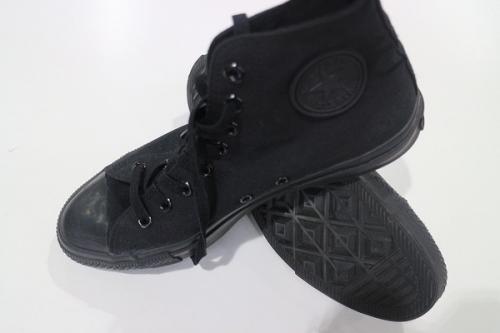 コンバースのヴァンズ