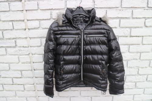 ファッションの服